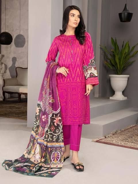 Fuchsia Printed Lawn 3 Piece